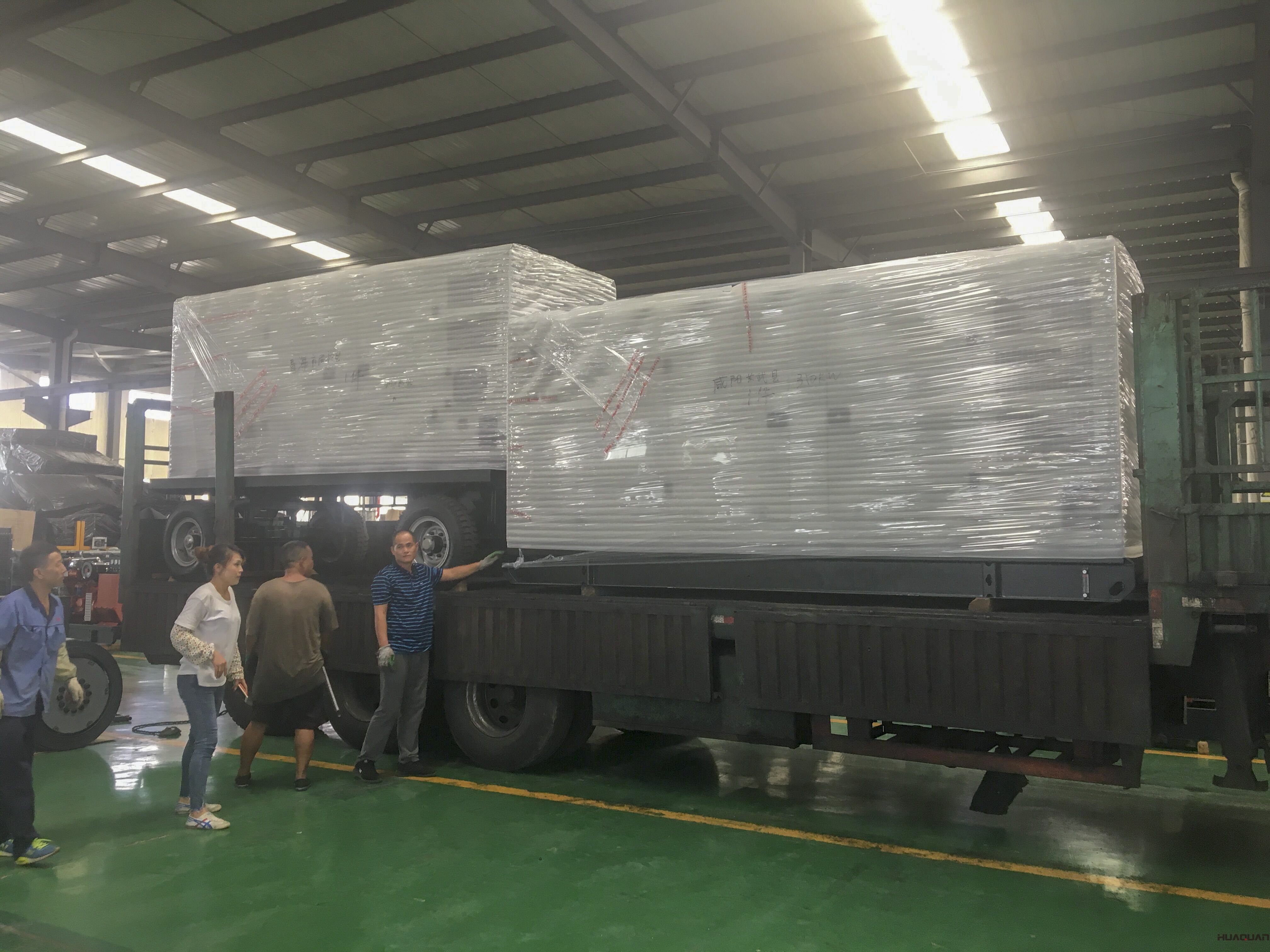 8月17日，一臺300kw標配柴油發電機組從華全動力發往湖北