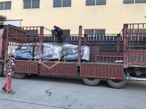 華全發電機組年底批量發貨